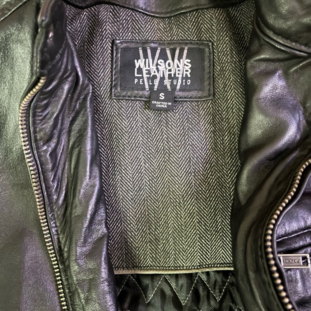 Fitted leather motorcycle jacket. Only worn a couple of times. Smoke free home.